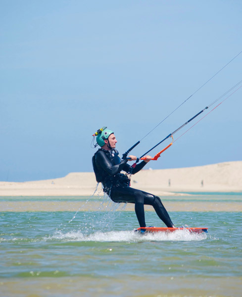 learn to kite in portugal on the obidos lagoon